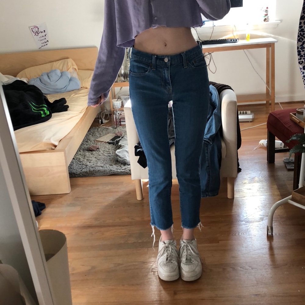 Mid-Rise Cut-off Skinny Jeans